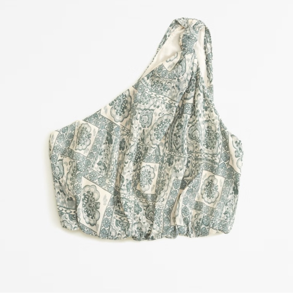 Abercrombie Asymmetrical too